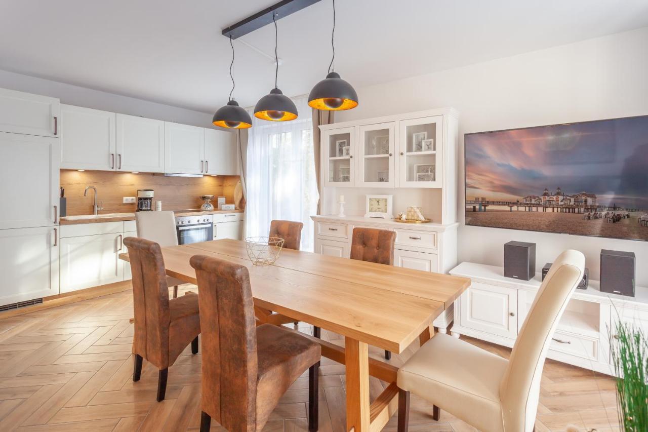 Kapitaenshaus Sellin Mit Sauna Und Kamin Extérieur photo